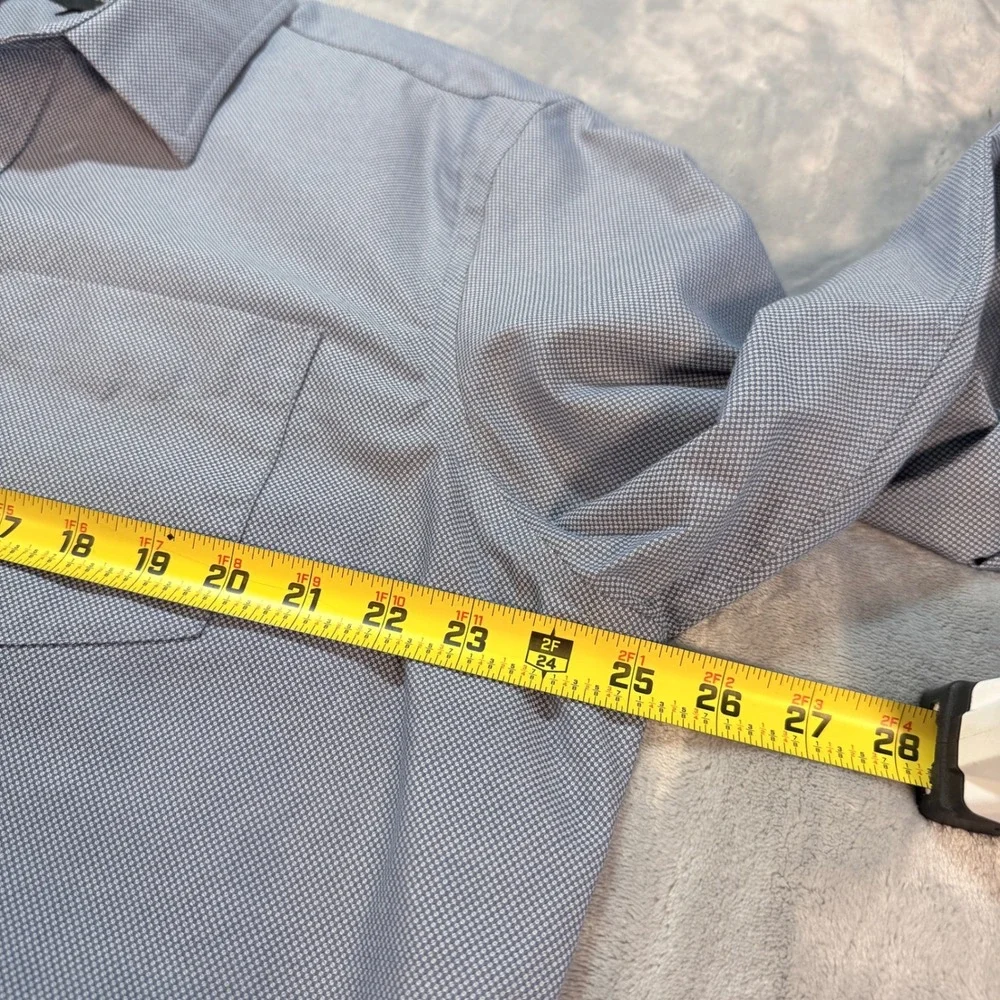 Banana Republic Non Iron Classic Fit XL Dress Shirt Blue Micro Dot Button Down‎